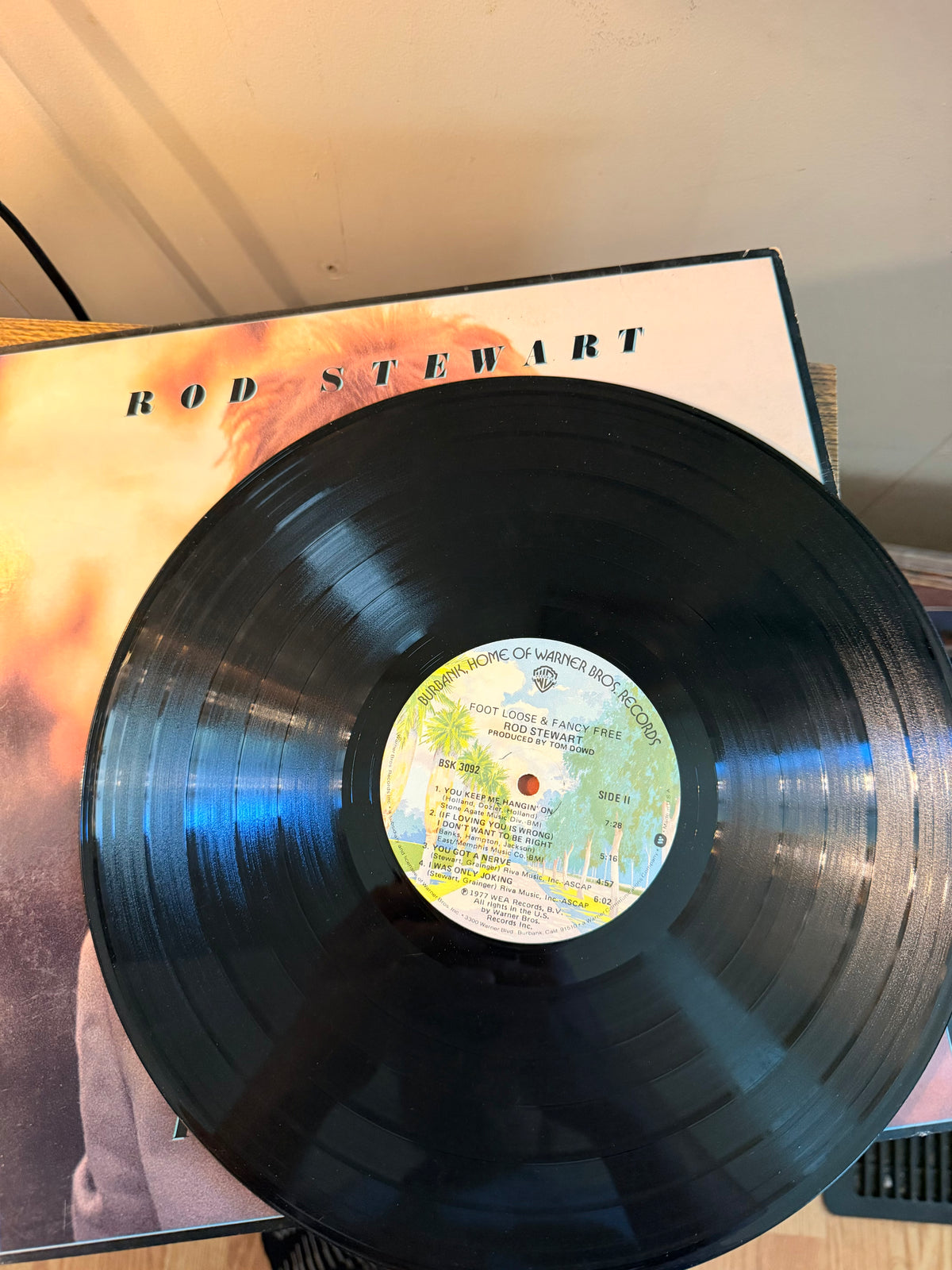 Rod Stewart “Foot Loose And Fancy Free” | VG+ |
