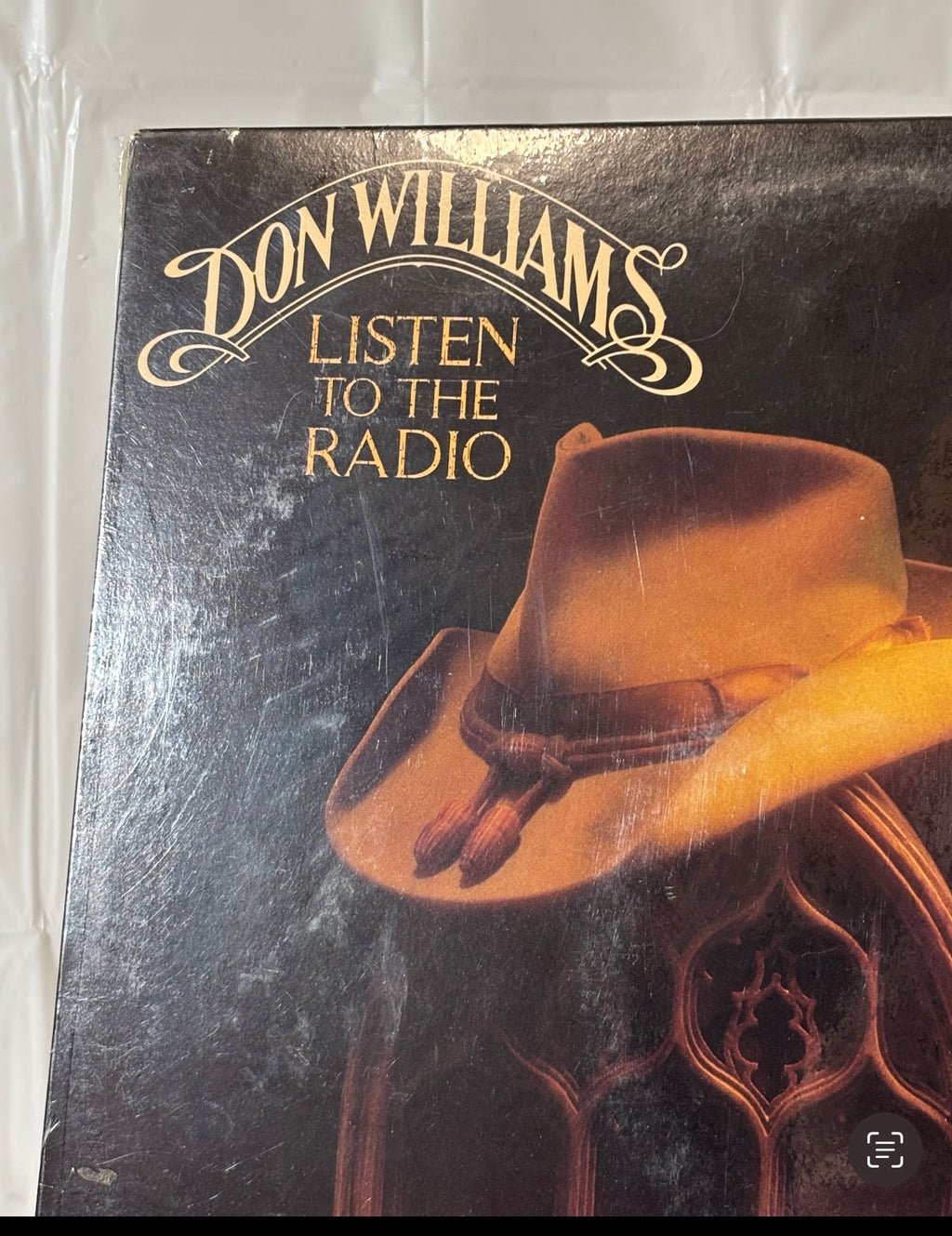 Dom Williams “Listen To The Radio”