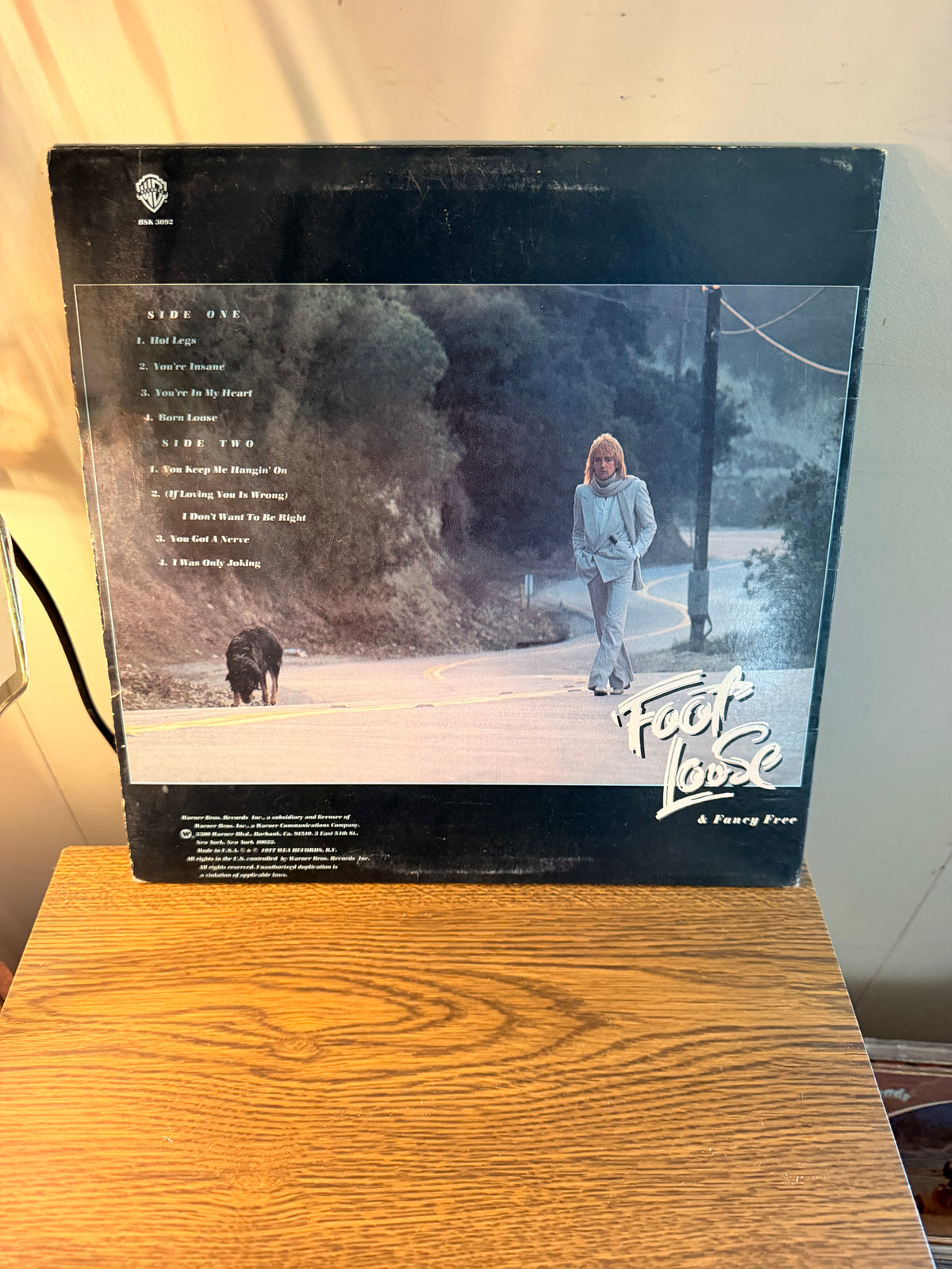 Rod Stewart “Foot Loose And Fancy Free” | VG+ |